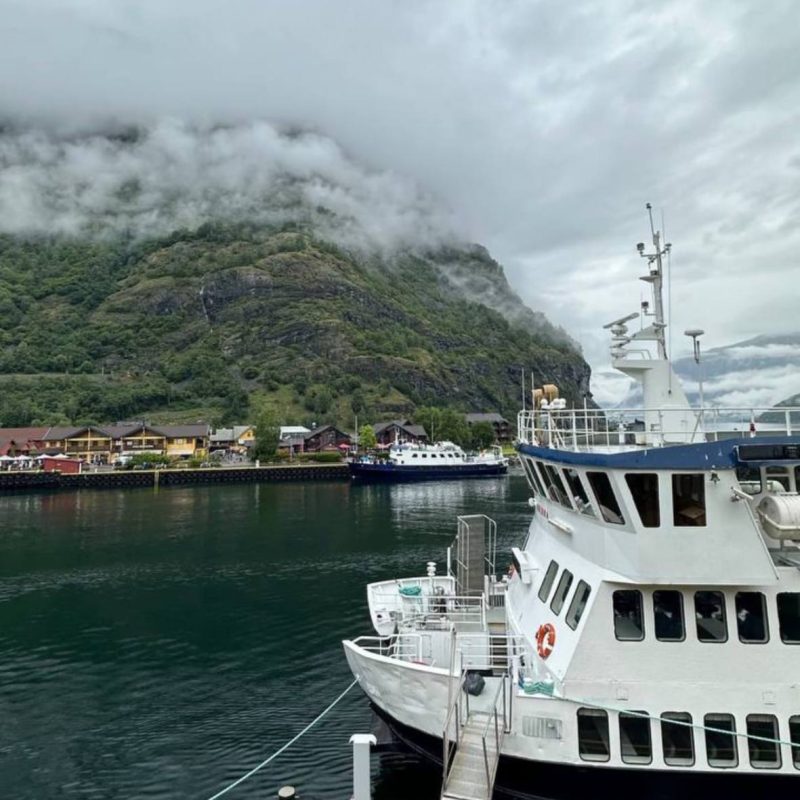 Home 5879516530230365185 119